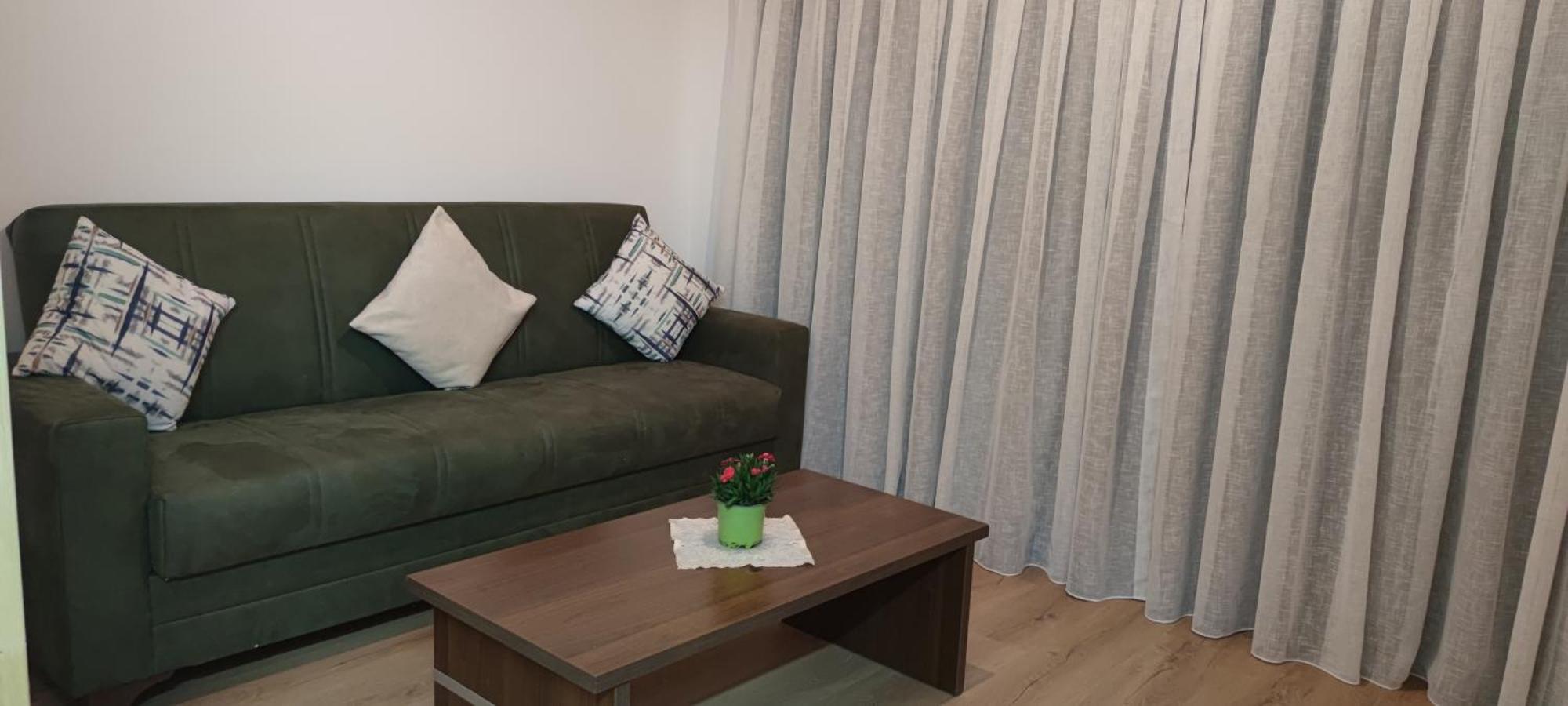 Suluca Homes ไคริเนีย ห้อง รูปภาพ