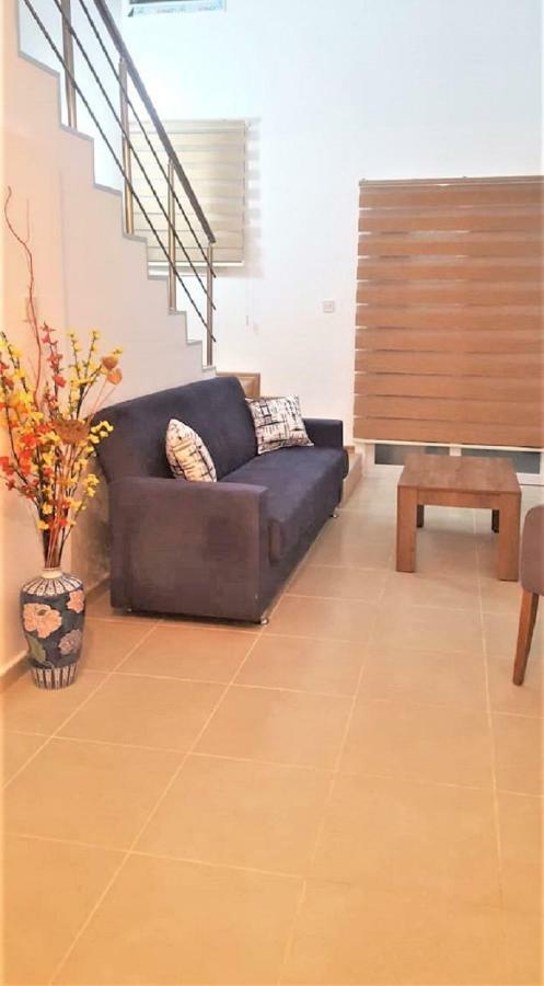 Suluca Homes ไคริเนีย ภายนอก รูปภาพ